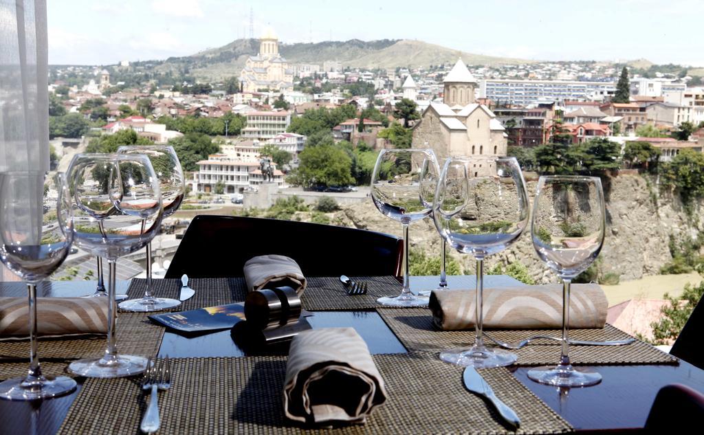 Citadel Narikala Hotel Tbilisi ภายนอก รูปภาพ